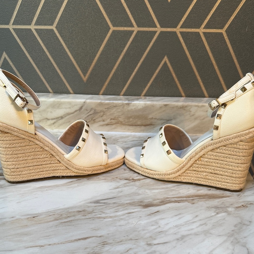Mix No. 6 Beige Wedges with Gold Accents - Picture 5 of 10